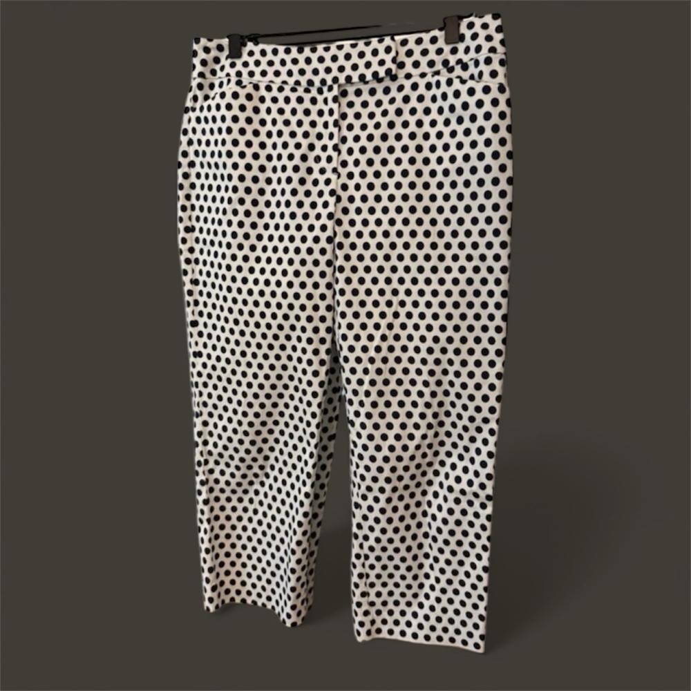 Ann Taylor White Navy Polka Dot Capri Pants Size 4 Stretch‎